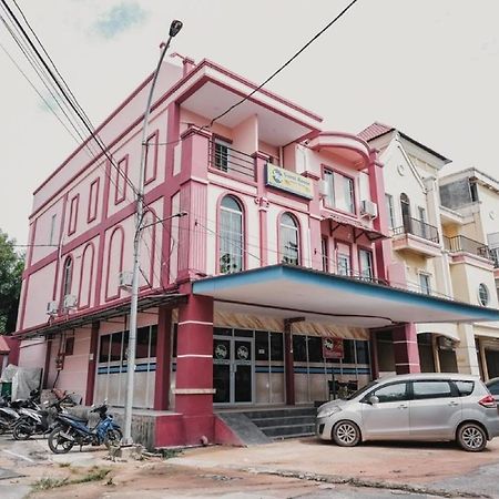 Reddoorz Near Nagoya Hill Batam 4 Jodoh (Batam) Exterior foto