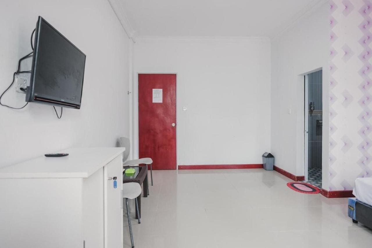Reddoorz Near Nagoya Hill Batam 4 Jodoh (Batam) Exterior foto