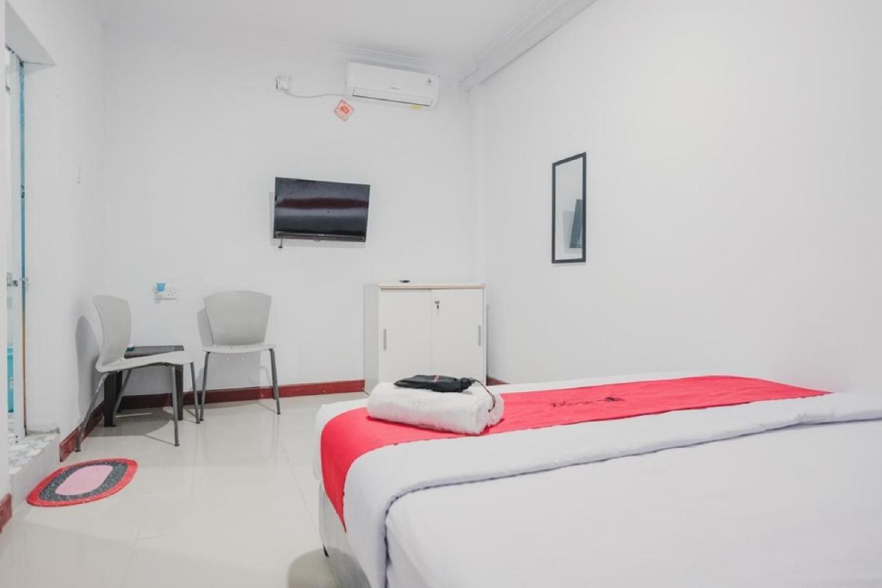 Reddoorz Near Nagoya Hill Batam 4 Jodoh (Batam) Exterior foto