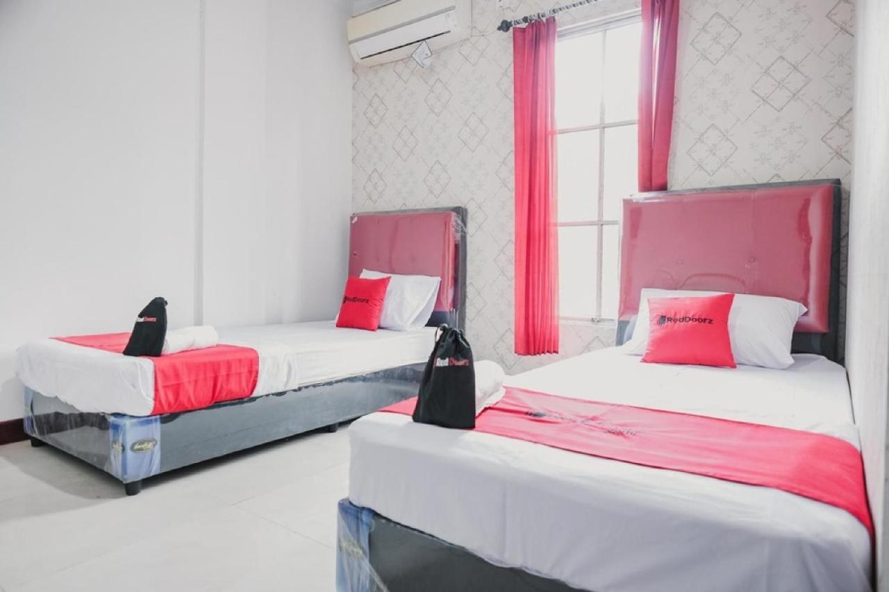 Reddoorz Near Nagoya Hill Batam 4 Jodoh (Batam) Exterior foto