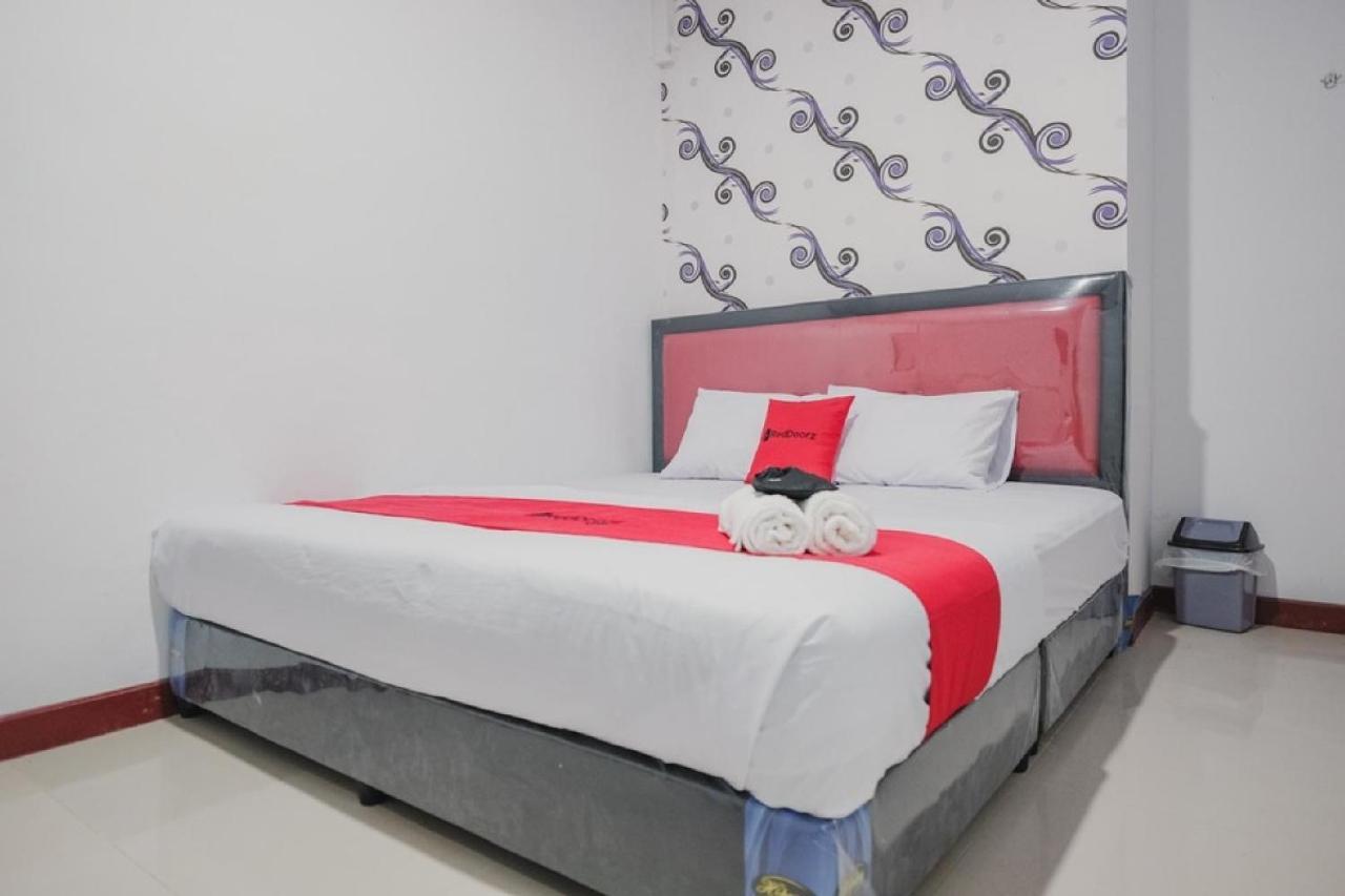 Reddoorz Near Nagoya Hill Batam 4 Jodoh (Batam) Exterior foto